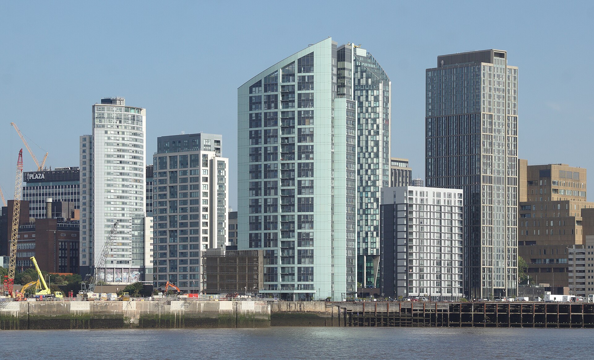 Shipping containers for sale in Liverpool — River Tyne and Tyneside